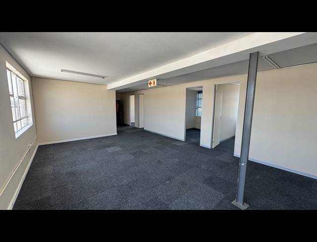 3,720M² WAREHOUSE TO LET IN WYNBERG
